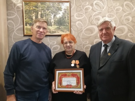 Комсомол - не просто возраст. Комсомол - ее судьба 