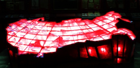 ГАЛЕРЕЯ СОВЕТСКОГО МИРА. Рубиновое стекло