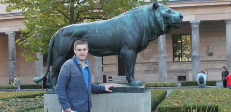 Коллектив Ленинского мемориала поздравляет Александра Перфилова с Днем рождения!