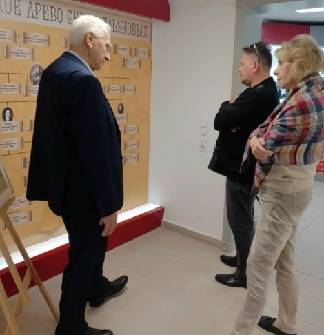 Народная артистка Российской Федерации Юлия Рутберг - в Доме-музее В.И. Ленина 