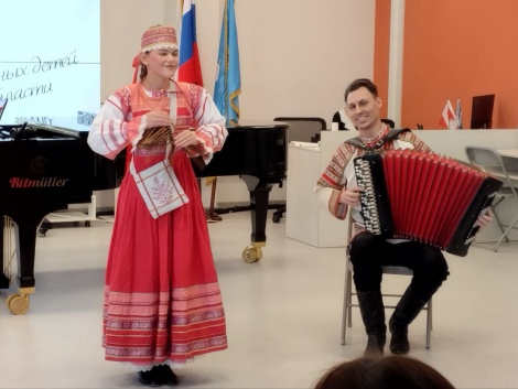 Состоялся первый тур проекта для одарённых детей "Мир детства"