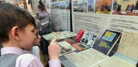 Выставка «Волга и Янцзы - великие реки дружбы» открылась в Саратове