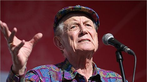 Ульяновцы могут бесплатно посетить творческий вечер знаменитого поэта Евгения Евтушенко