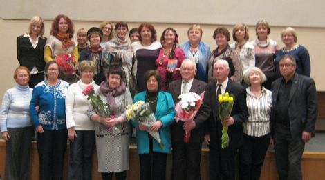 Презентация книги Л.К.Никитиной "Познавая жизнь"