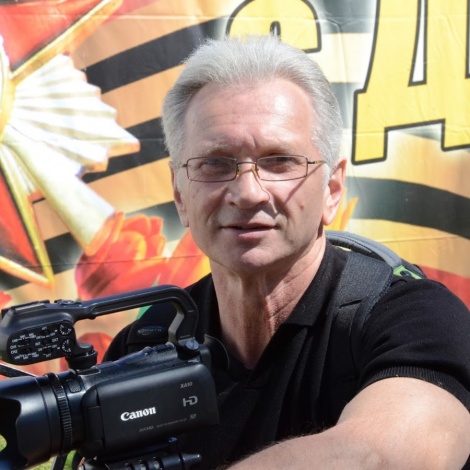 Ленинский мемориал поздравляет своего фотографа и оператора Лоскутова Сергея Геннадьевича с юбилеем!