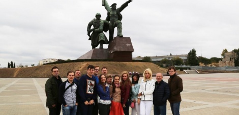 В рамках программы «Большие гастроли» NEBOLSHОЙ ТЕАТР успешно выступил в Севастополе 