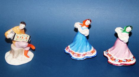 «Галерея советского мира. Фарфоровые фигурки»