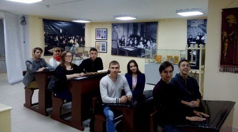 Экскурсия для выпускников УлГПУ специальности «Музейное дело и охрана памятников»