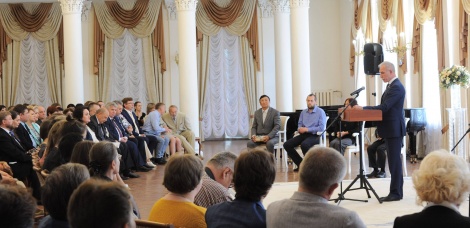 Губернатор Ульяновской области Сергей Морозов вручил Международную литературную премию имени И.А.Гончарова