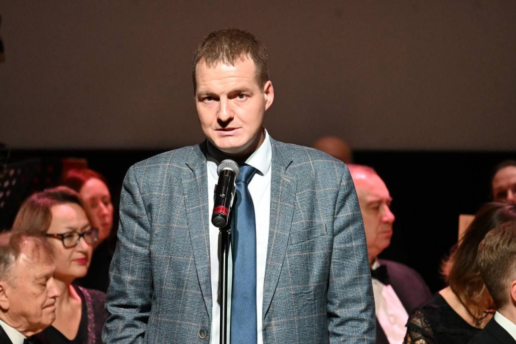 photo_2025-10-21_21-19-53.jpg photo_2025-10-21_21-19-53.jpg