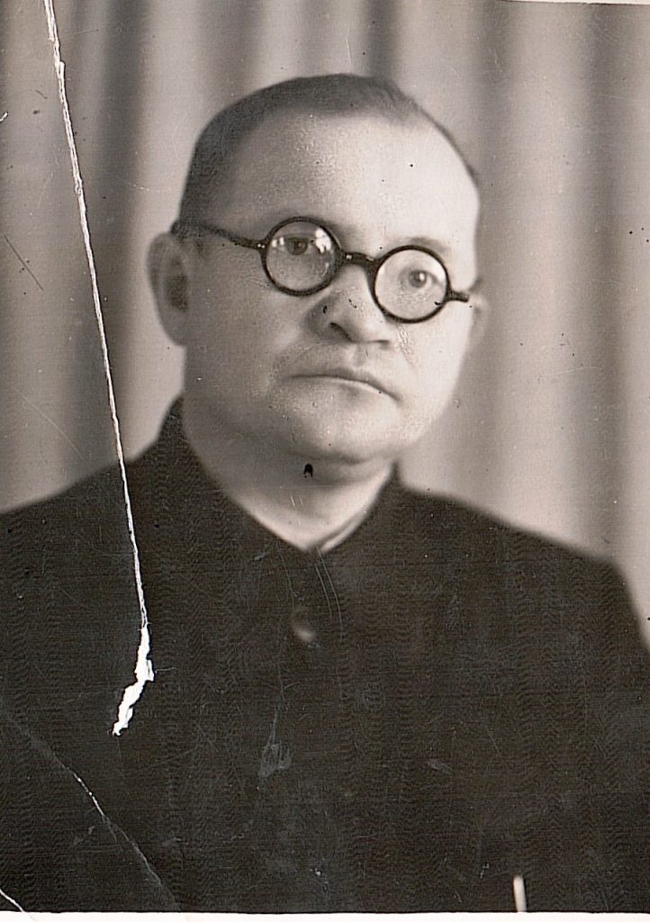 Зубарев Иван Константинович. 1947 г. с.Чердаклы..jpg